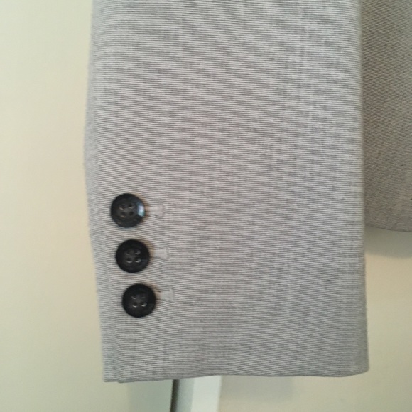 Jacket - Picture 4 of 5